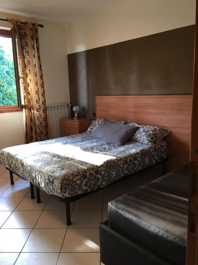 Antonellagardalake Desenzano del Garda Ngoại thất bức ảnh