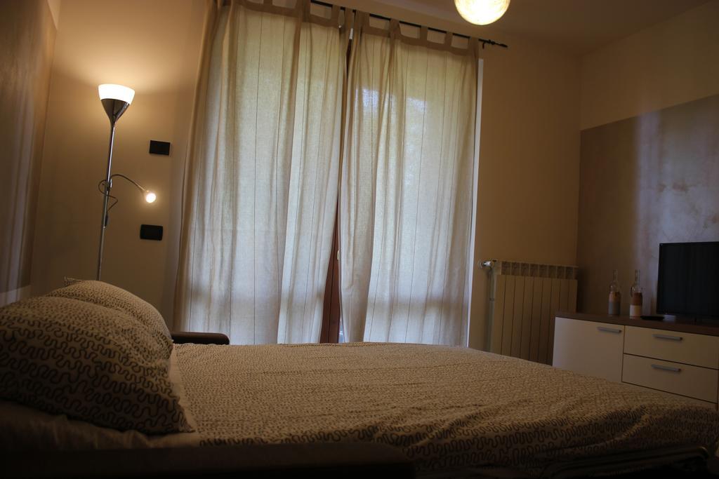 Antonellagardalake Desenzano del Garda Ngoại thất bức ảnh